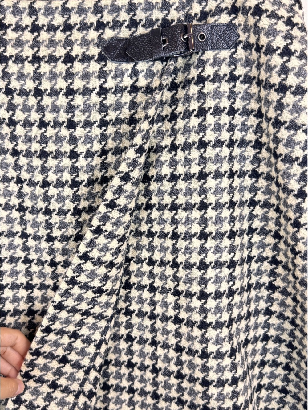 Boden British Tweed by Moon Houndstooth Wool Faux Wrap Skirt US 14L Buckle - Picture 3 of 10